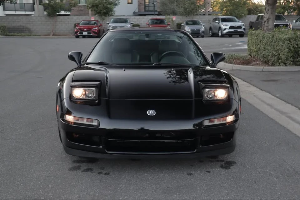 2001 Acura NA2 NSX - Image 2 of 17