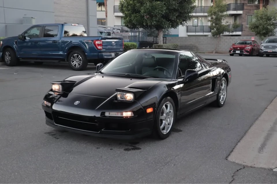 2001 Acura NA2 NSX - Image 4 of 17