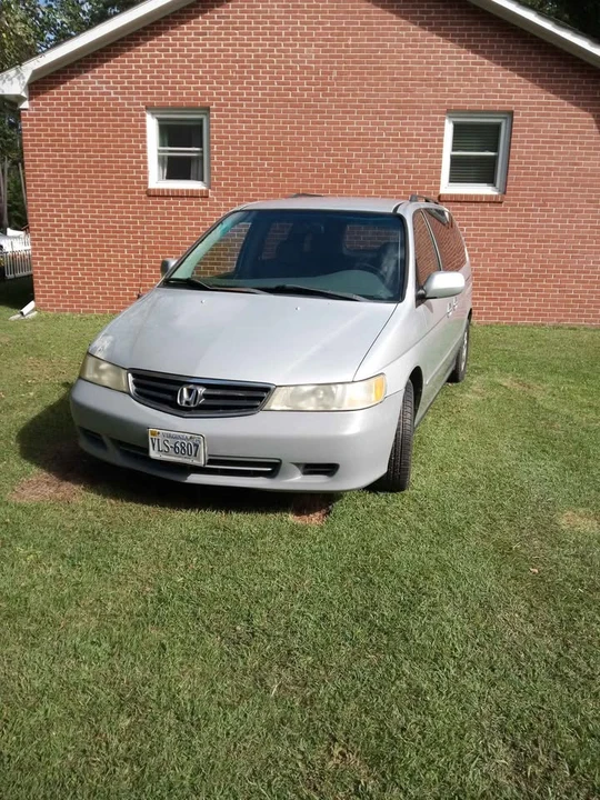 2001 Honda Odyssey - Image 2 of 18