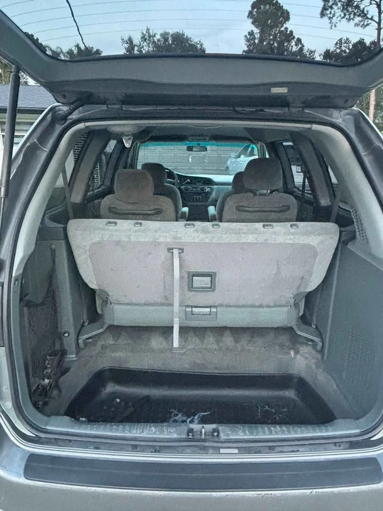 2001 Honda Odyssey - Image 3 of 5