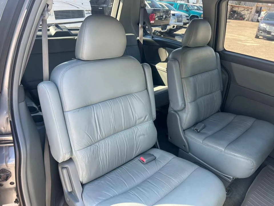 2001 Honda Odyssey - Image 10 of 18