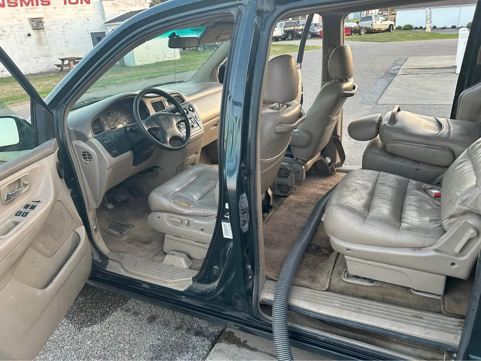 2001 Honda Odyssey - Image 5 of 13