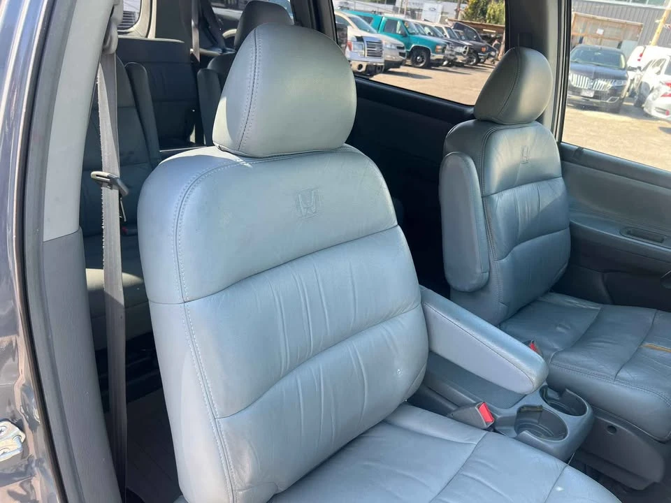 2001 Honda Odyssey - Image 13 of 18