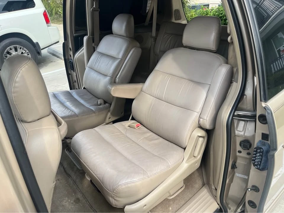 2001 Honda Odyssey - Image 6 of 8