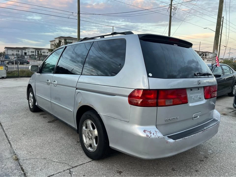 2001 Honda Odyssey - Image 3 of 15