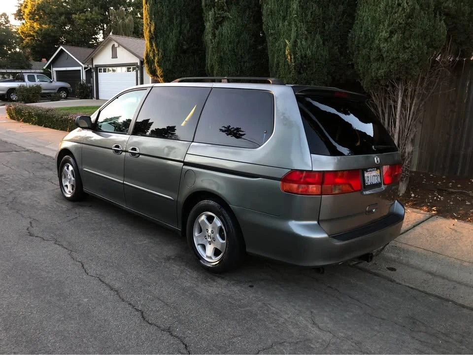 2001 Honda Odyssey - Image 4 of 7