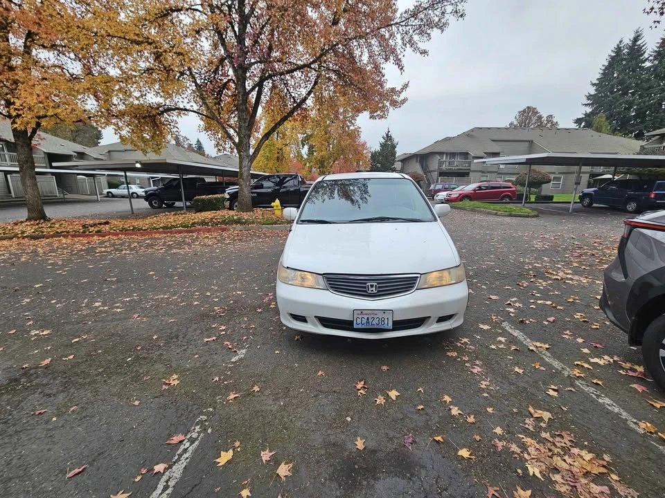 2001 Honda Odyssey - Image 4 of 10