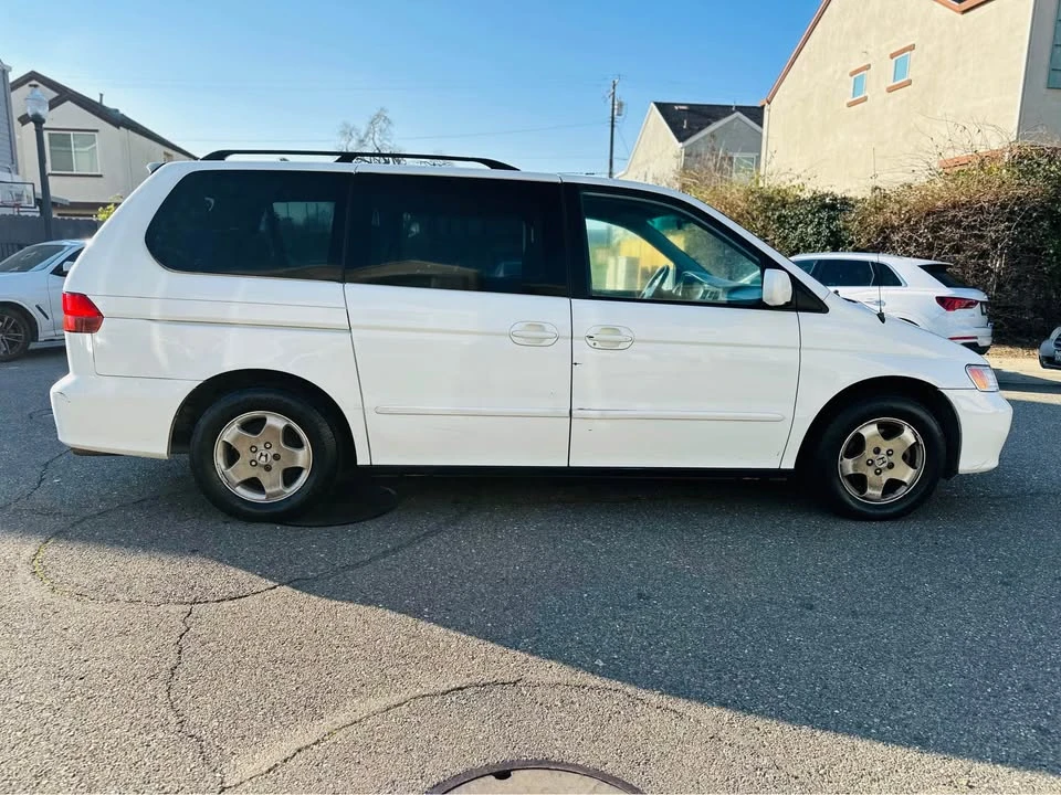 2001 Honda Odyssey - Image 6 of 18