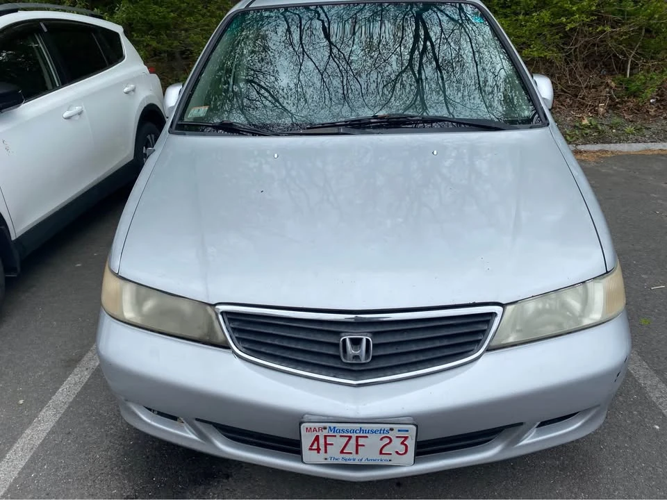 2001 Honda Odyssey - Image 2 of 14