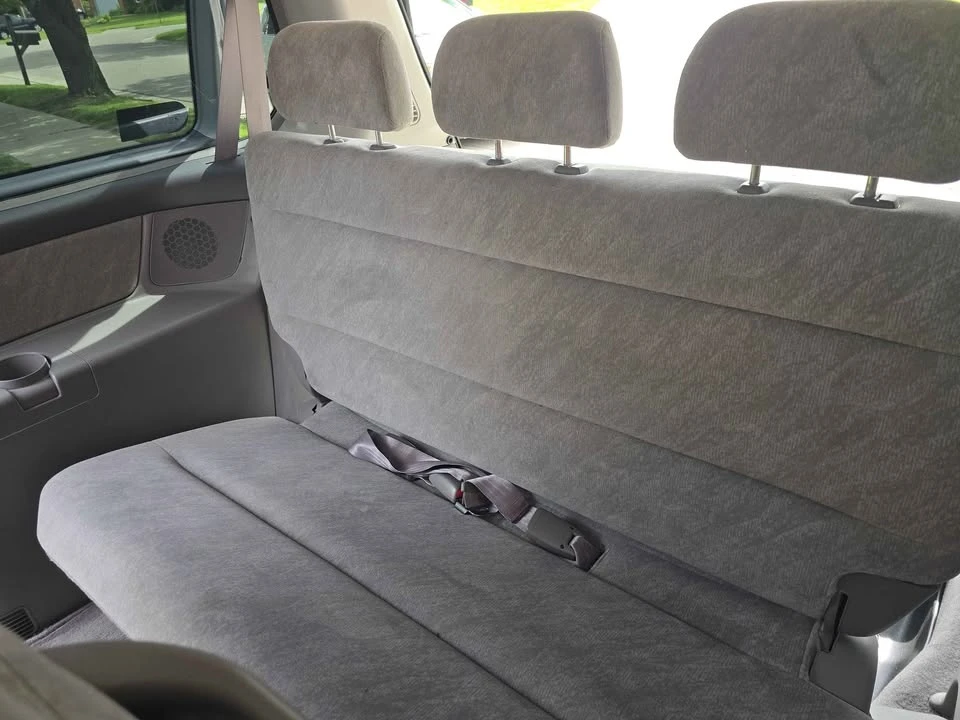 2001 Honda Odyssey - Image 10 of 11