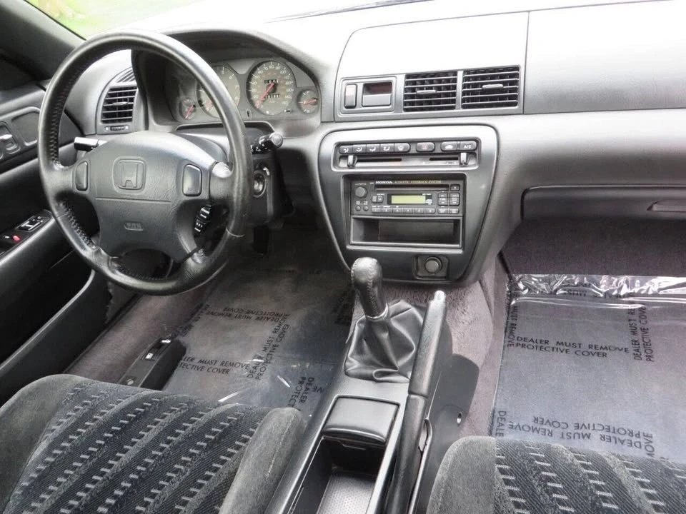 2001 Honda Prelude 5th Gen - Image 13 of 17