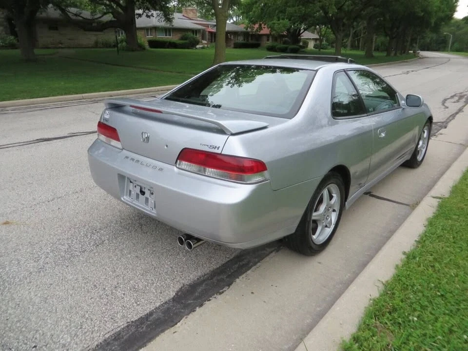 2001 Honda Prelude 5th Gen - Image 4 of 17