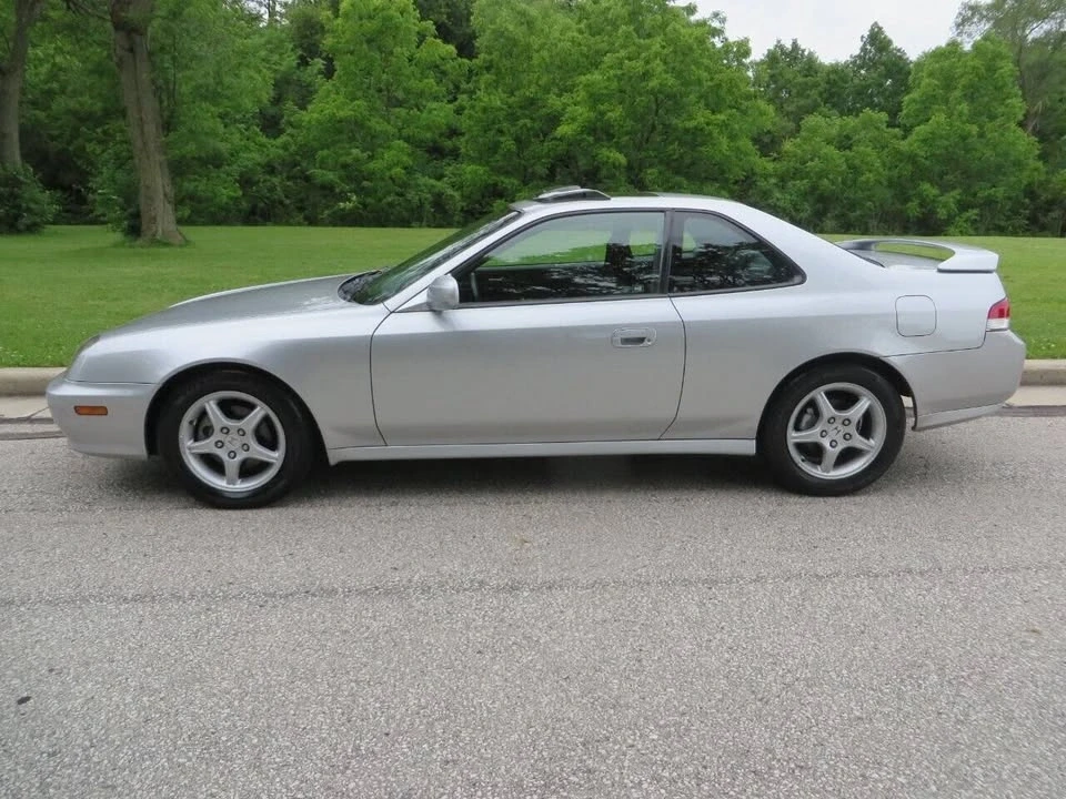 2001 Honda Prelude 5th Gen - Image 2 of 17