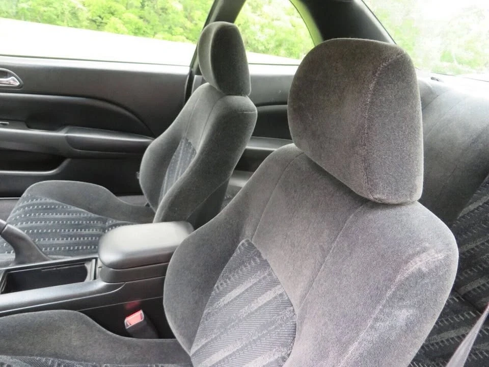 2001 Honda Prelude 5th Gen - Image 9 of 17