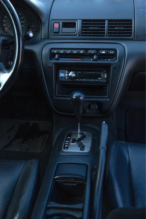 2001 Honda Prelude 5th Gen - Image 9 of 11