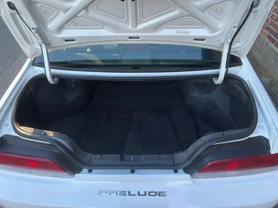 2001 Honda Prelude 5th Gen - Image 9 of 18