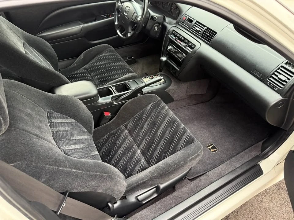 2001 Honda Prelude 5th Gen - Image 11 of 18