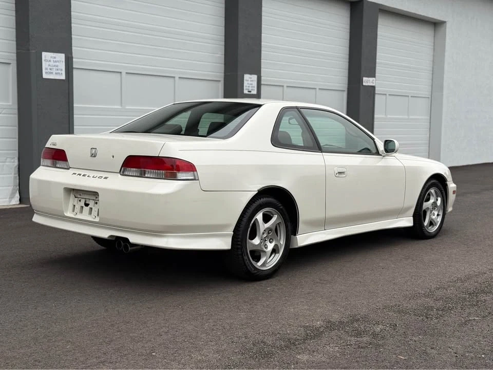 2001 Honda Prelude 5th Gen - Image 5 of 18