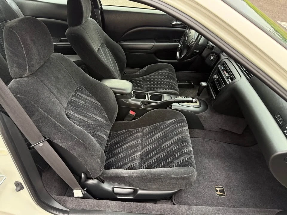 2001 Honda Prelude 5th Gen - Image 12 of 18
