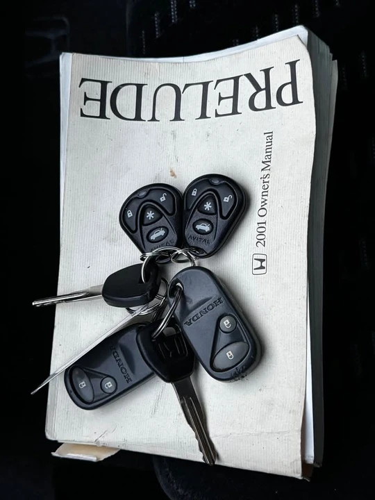 2001 Honda Prelude 5th Gen - Image 14 of 16