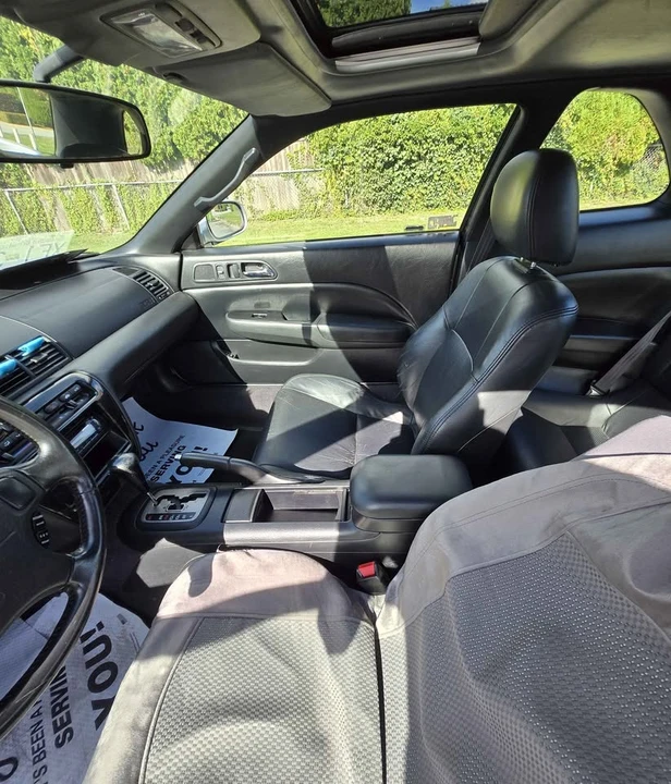 2001 Honda Prelude 5th Gen - Image 8 of 10