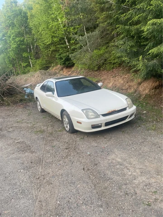 2001 Honda Prelude 5th Gen - Image 2 of 6