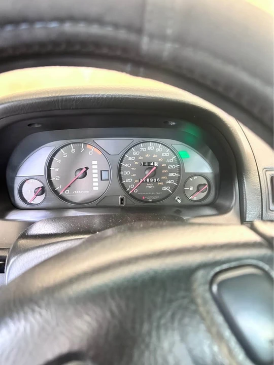 2001 Honda Prelude 5th Gen - Image 4 of 7