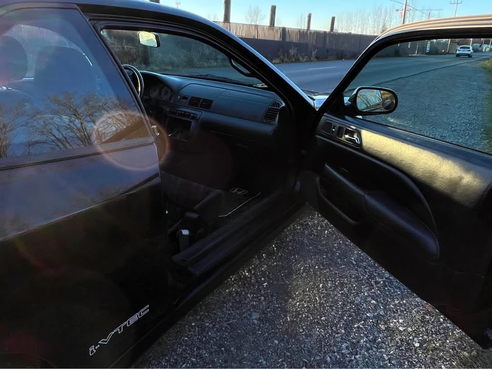 2001 Honda Prelude 5th Gen - Image 4 of 13