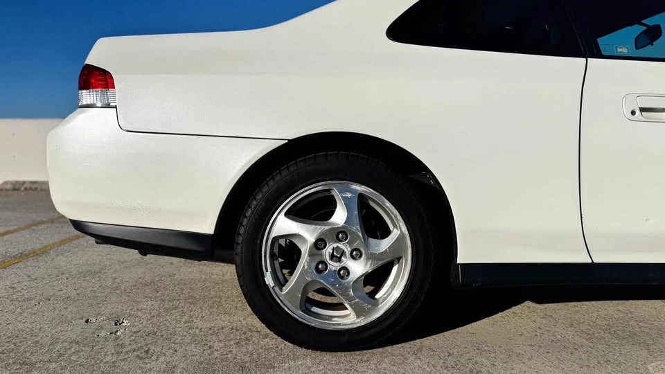 2001 Honda Prelude 5th Gen - Image 9 of 20