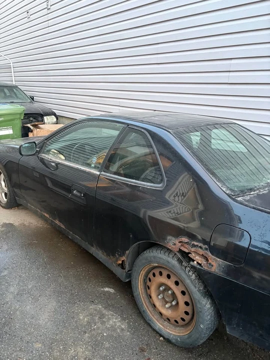 2001 Honda Prelude 5th Gen - Image 2 of 3