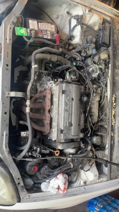 2001 Honda Prelude 5th Gen - Image 5 of 8