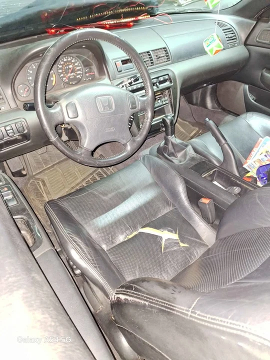 2001 Honda Prelude 5th Gen - Image 15 of 20
