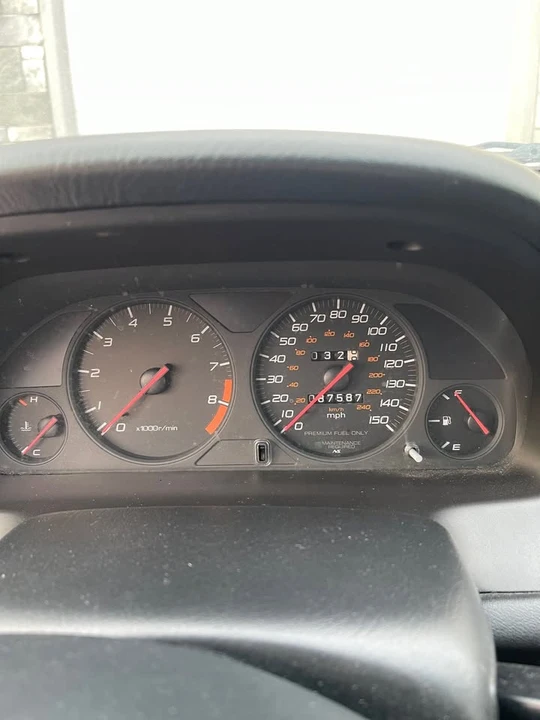 2001 Honda Prelude 5th Gen - Image 5 of 8