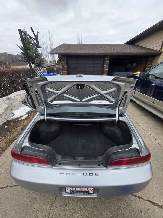 2001 Honda Prelude 5th Gen - Image 11 of 15