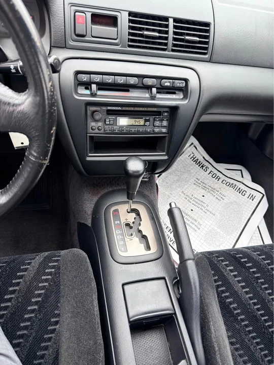 2001 Honda Prelude 5th Gen - Image 11 of 15