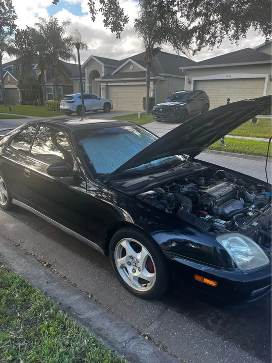 2001 Honda Prelude 5th Gen - Image 2 of 9