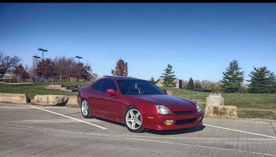 2001 Honda Prelude 5th Gen - Image 2 of 14