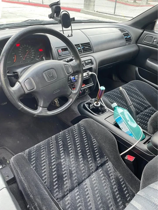 2001 Honda Prelude 5th Gen - Image 4 of 6