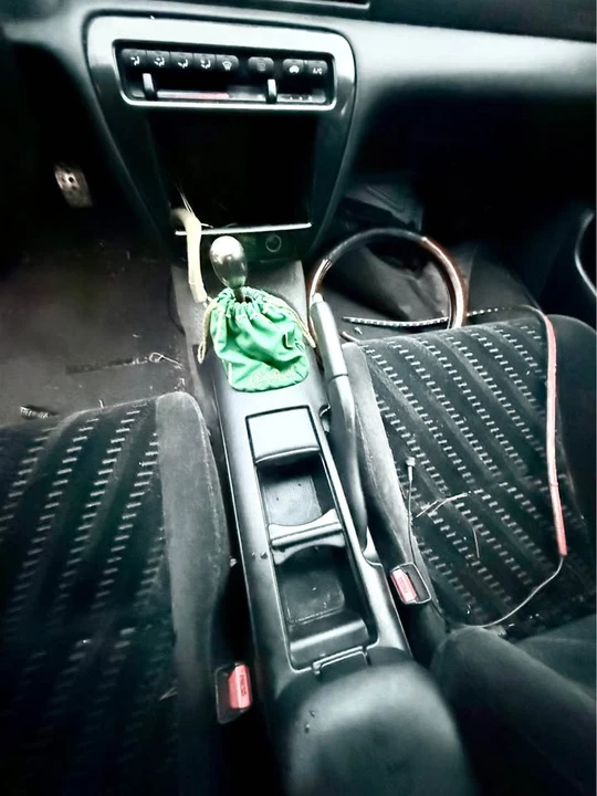 2001 Honda Prelude 5th Gen - Image 15 of 20