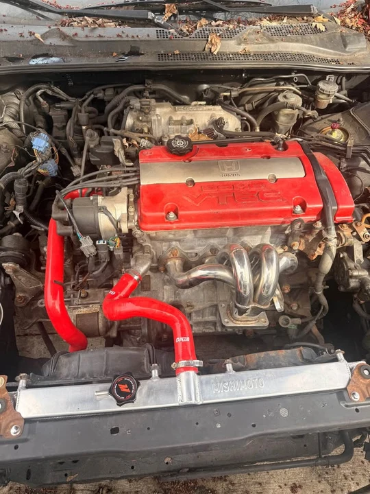 2001 Honda Prelude 5th Gen - Image 2 of 18