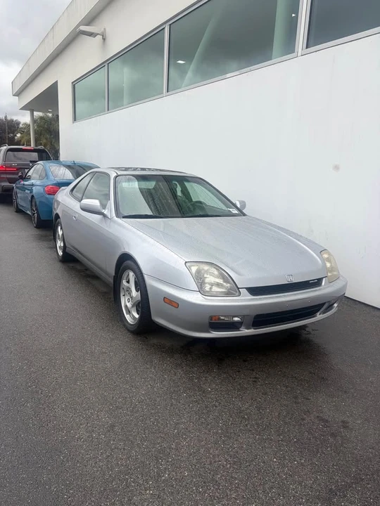2001 Honda Prelude 5th Gen - Image 2 of 6