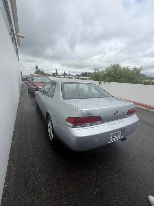 2001 Honda Prelude 5th Gen - Image 4 of 6