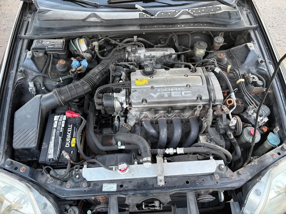 2001 Honda Prelude 5th Gen - Image 4 of 11
