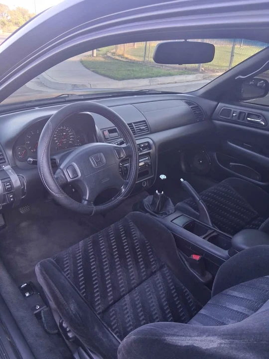 2001 Honda Prelude 5th Gen - Image 5 of 7