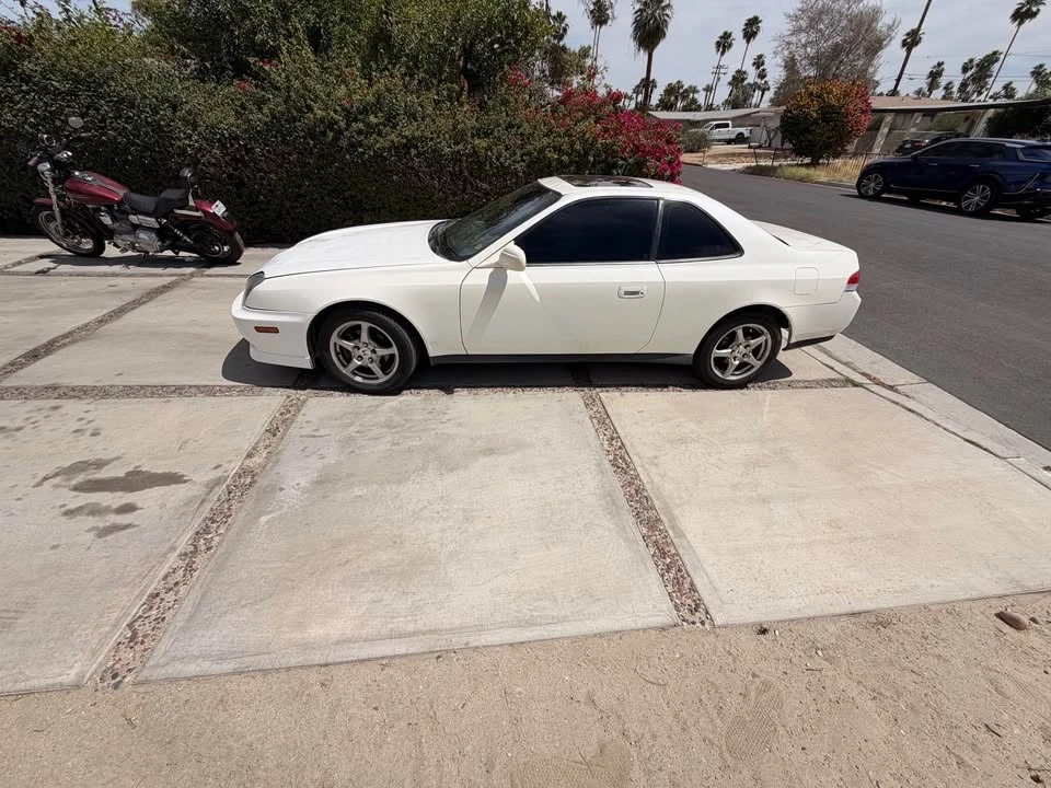 2001 Honda Prelude 5th Gen - Image 2 of 10