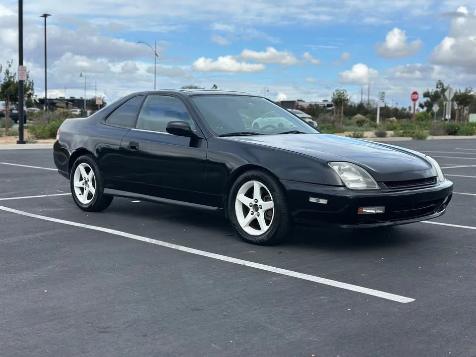 2001 Honda Prelude 5th Gen - Image 2 of 9