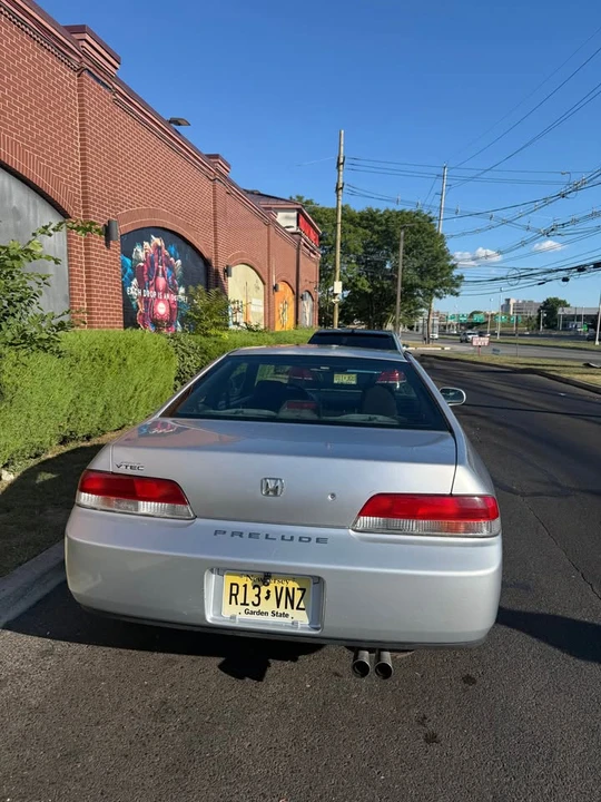 2001 Honda Prelude 5th Gen - Image 5 of 12