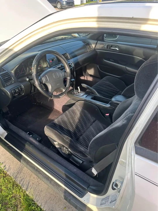 2001 Honda Prelude 5th Gen - Image 5 of 9