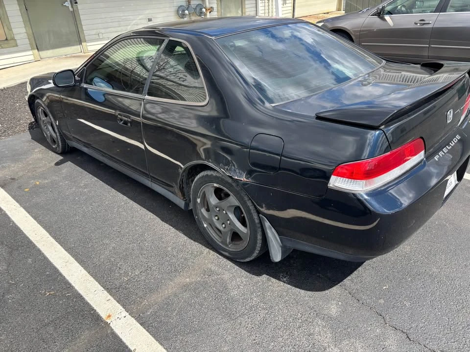 2001 Honda Prelude 5th Gen - Image 2 of 8
