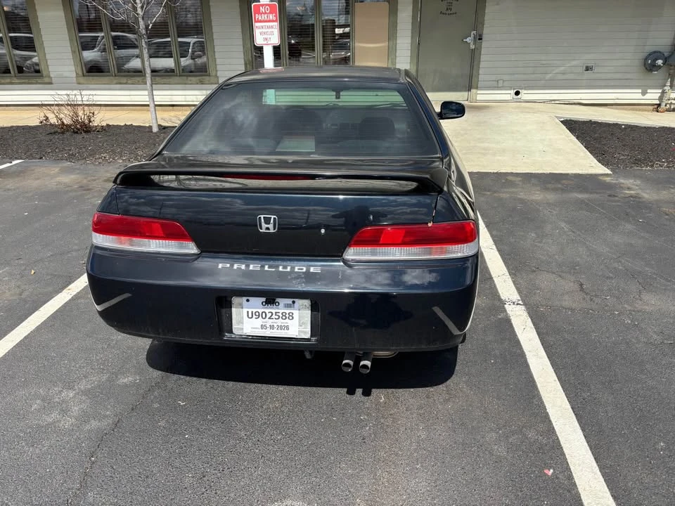 2001 Honda Prelude 5th Gen - Image 3 of 8